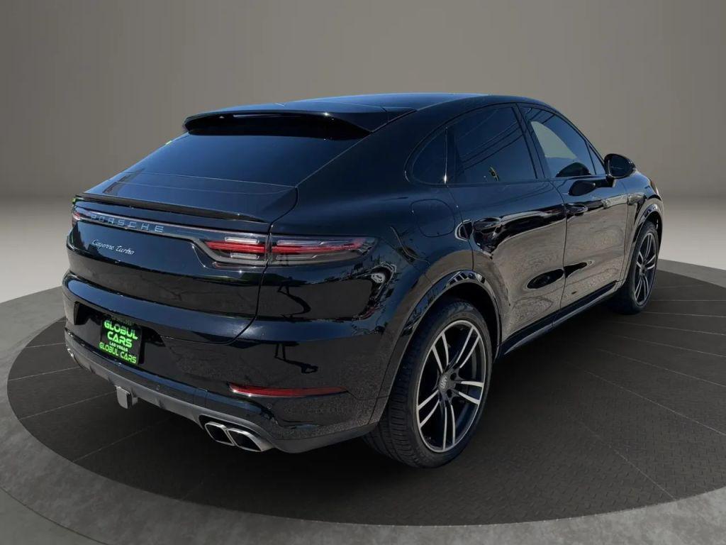 2020 Porsche CAYENNE TURBO — фото 5