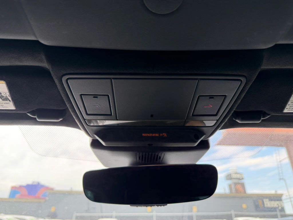 صورة مصغرة 31 لـ 2020 Jaguar F-TYPE P300 RWD AUTOMATIC