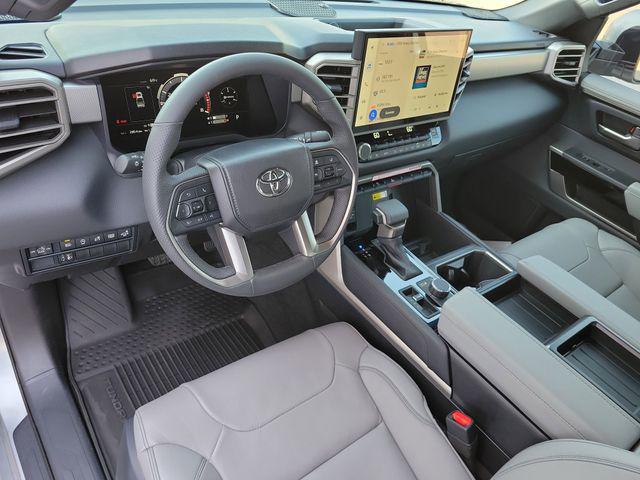 TOYOTA TUNDRA - 8