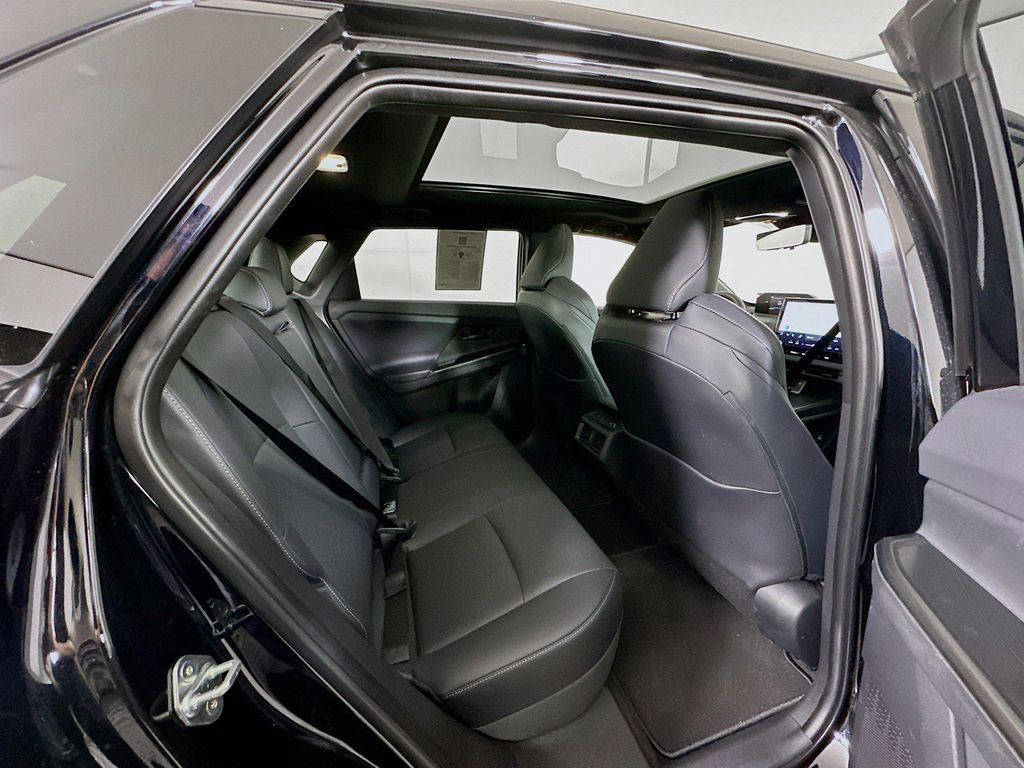 2026 Toyota BZ XLE PLUS — миниатюра 27