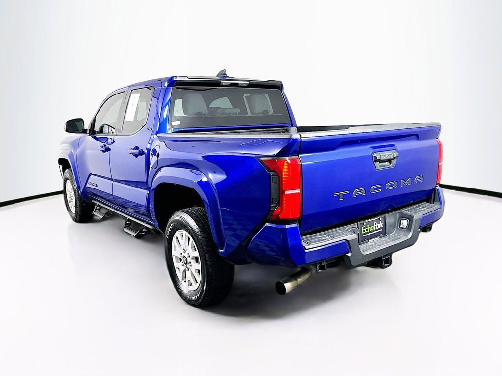 صورة 5 لـ 2025 Toyota TACOMA SR5
