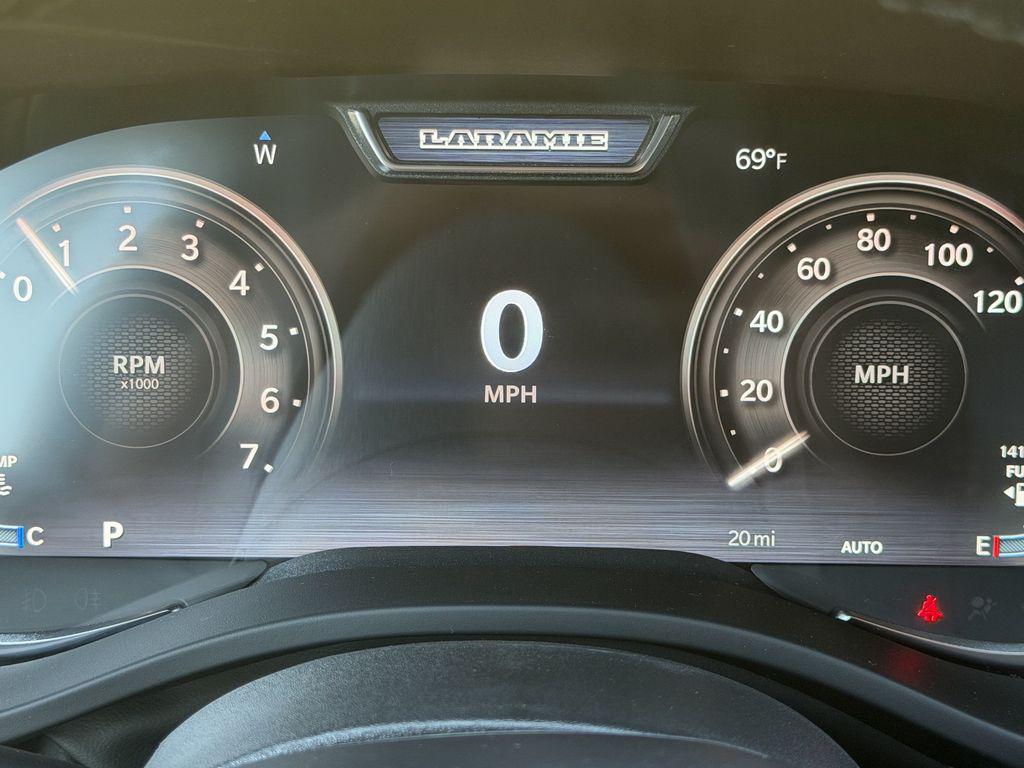 2026 RAM 1500 LARAMIE 缩略图 15