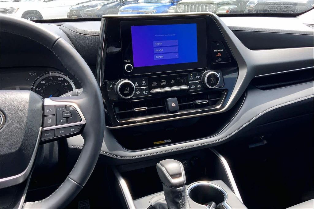TOYOTA HIGHLANDER - 7