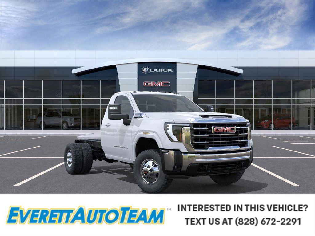 New 2026 GMC Sierra 3500 SLE