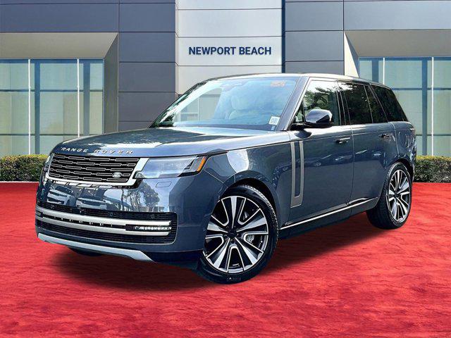 New 2026 Land Rover Range Rover P550e SE