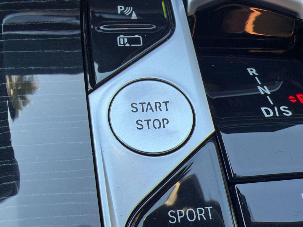 2024 BMW X5 PHEV XDRIVE50E 缩略图 17