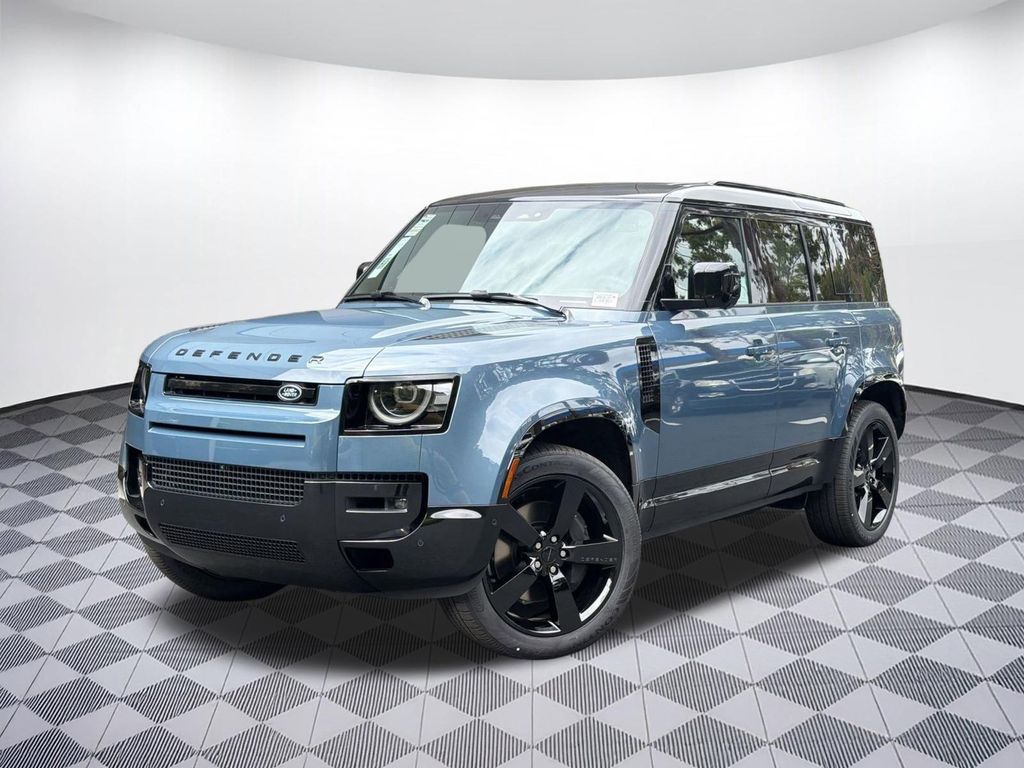 New 2026 Land Rover Defender P400 X-Dynamic SE