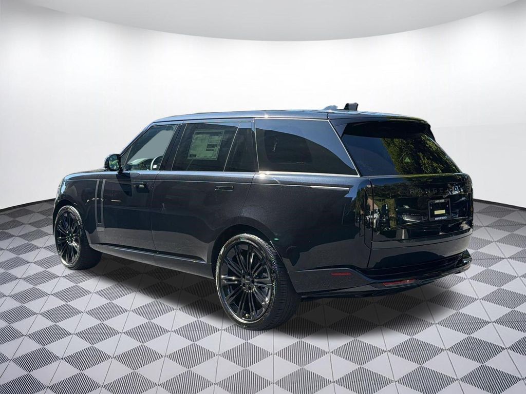 صورة 3 لـ 2026 LAND Rover RANGE ROVER P400 SE 7 SEAT