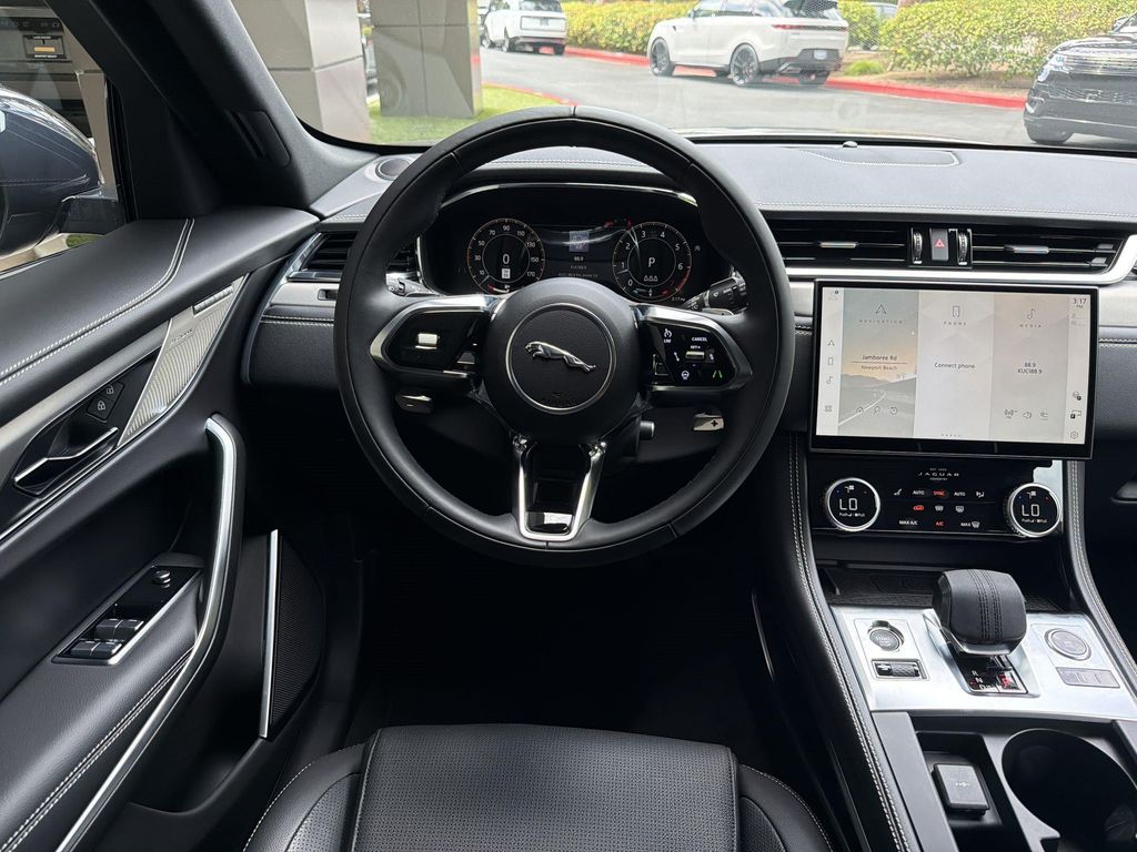 2026 Jaguar F-PACE R-DYNAMIC S P250 AWD AUTOMATIC — миниатюра 29
