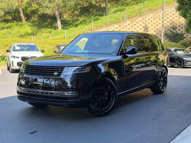 New 2026 Land Rover Range Rover P400 SE 7 Seat