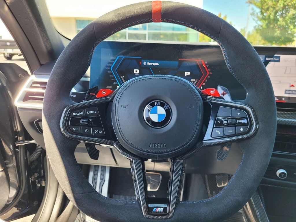 صورة مصغرة 34 لـ 2025 BMW M4 BASE