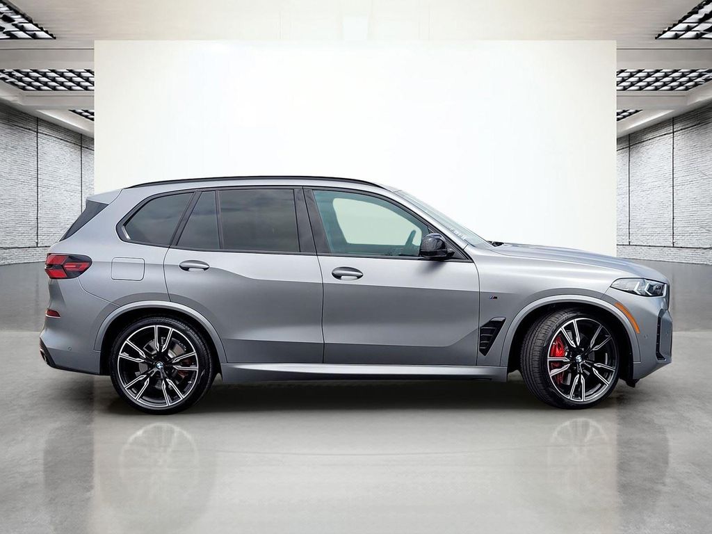 2026 BMW X5 M60I 照片 6