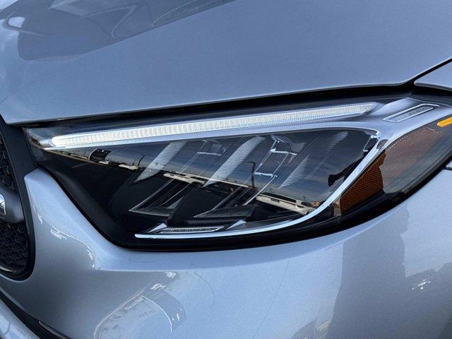 MERCEDES-BENZ GLC - 10