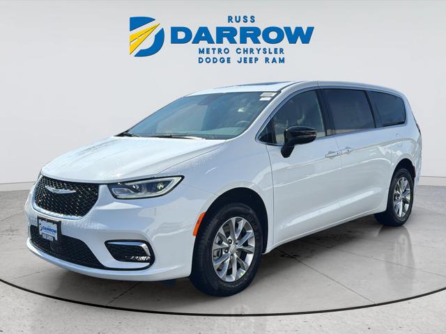 New 2026 Chrysler Pacifica Limited