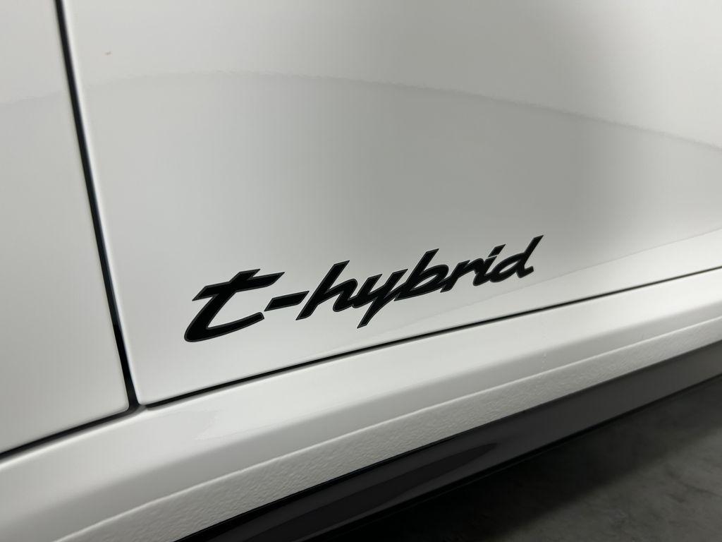 صورة مصغرة 30 لـ 2025 Porsche 911 CARRERA GTS