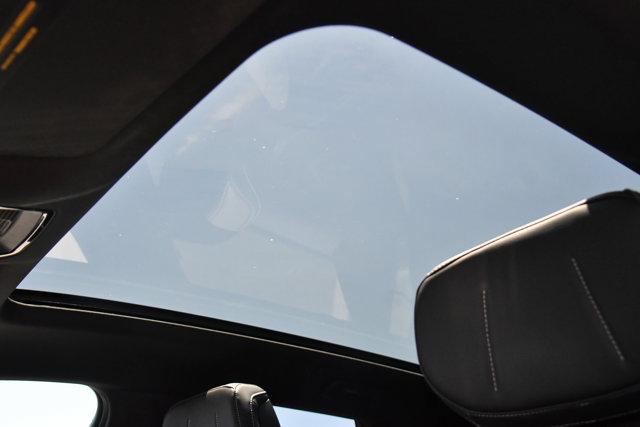 صورة مصغرة 39 لـ 2024 Cadillac LYRIQ TECH