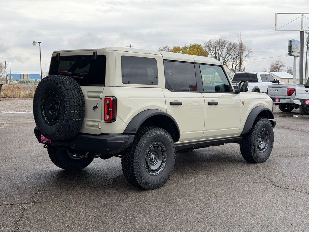 FORD BRONCO BADLANDS - 7