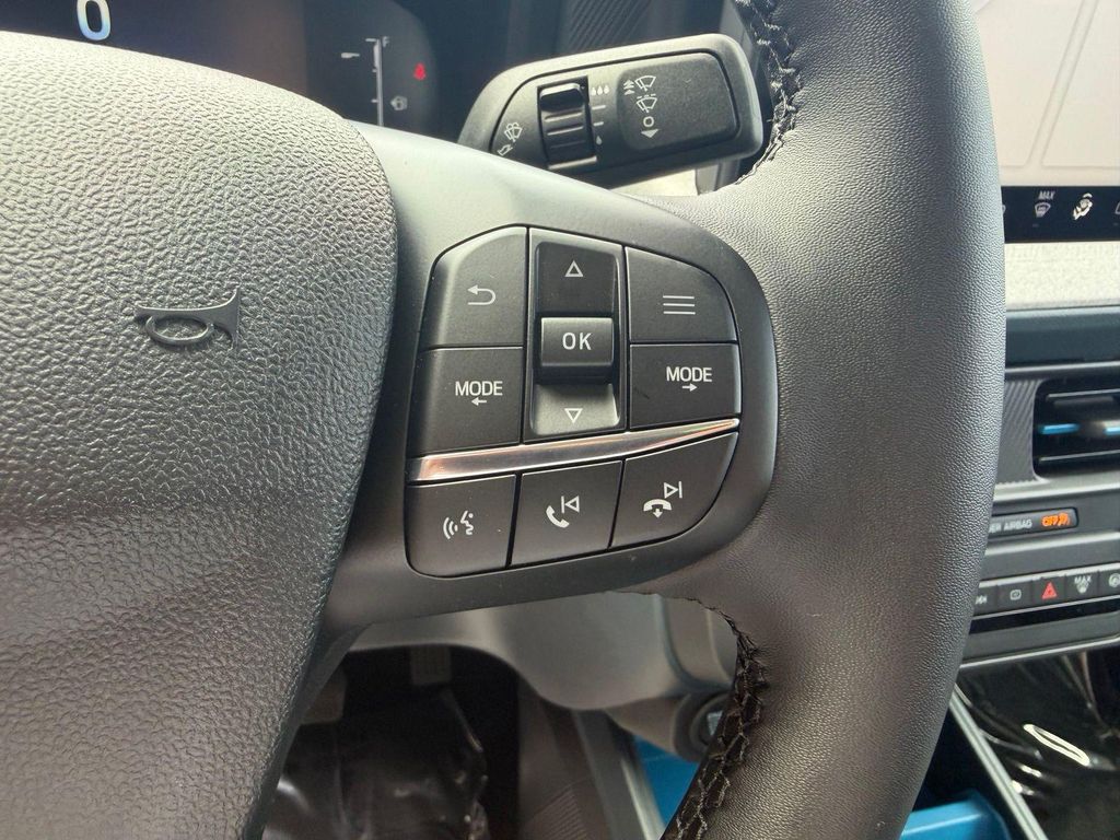 2026 FORD MAVERICK XLT 缩略图 16