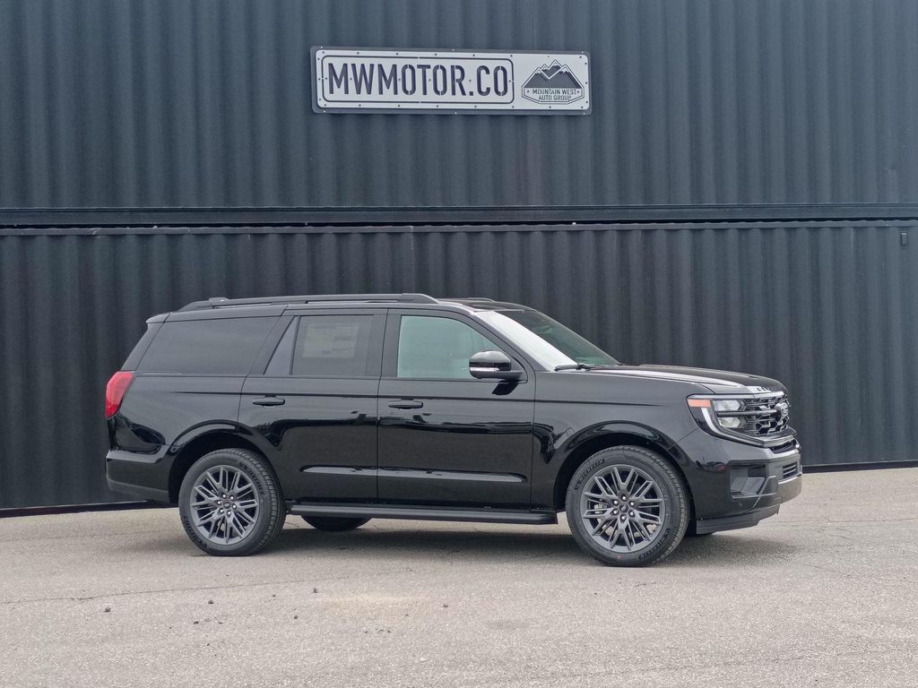 New 2026 Ford Expedition Platinum