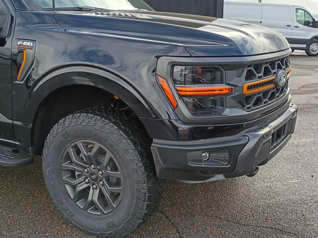 FORD F-150 TREMOR - 4