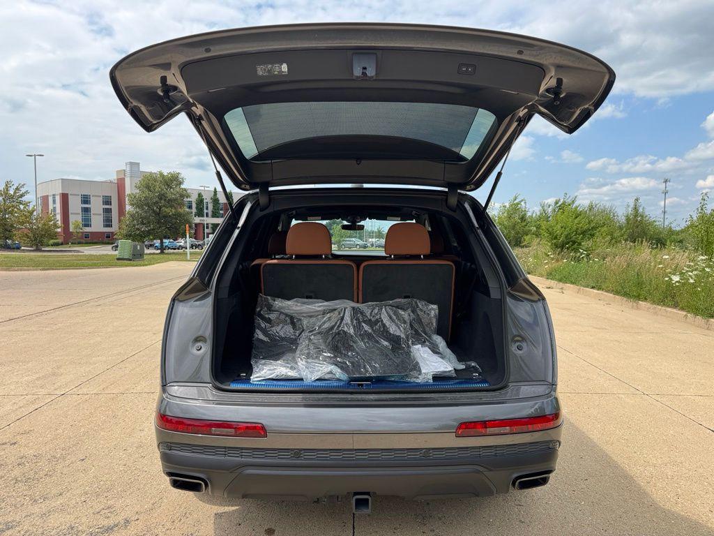 صورة مصغرة 29 لـ 2026 AUDI Q7 55 PRESTIGE