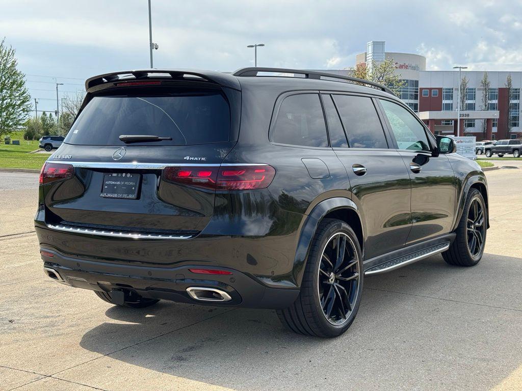 MERCEDES-BENZ GLS - 7