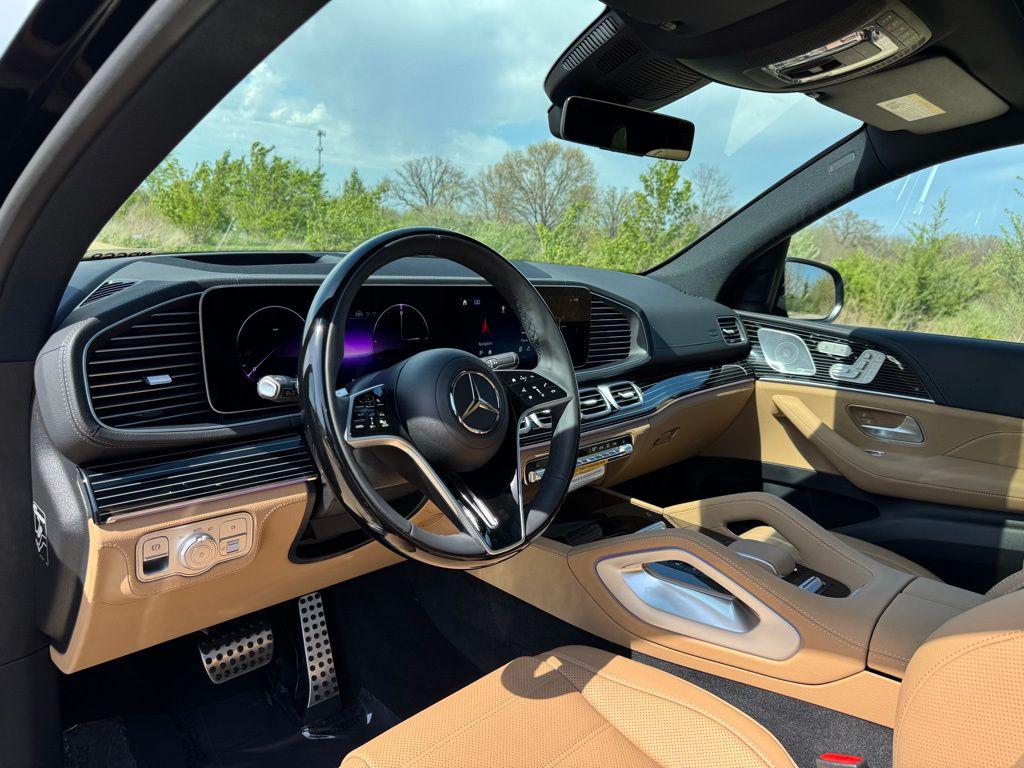 MERCEDES-BENZ GLS - 4