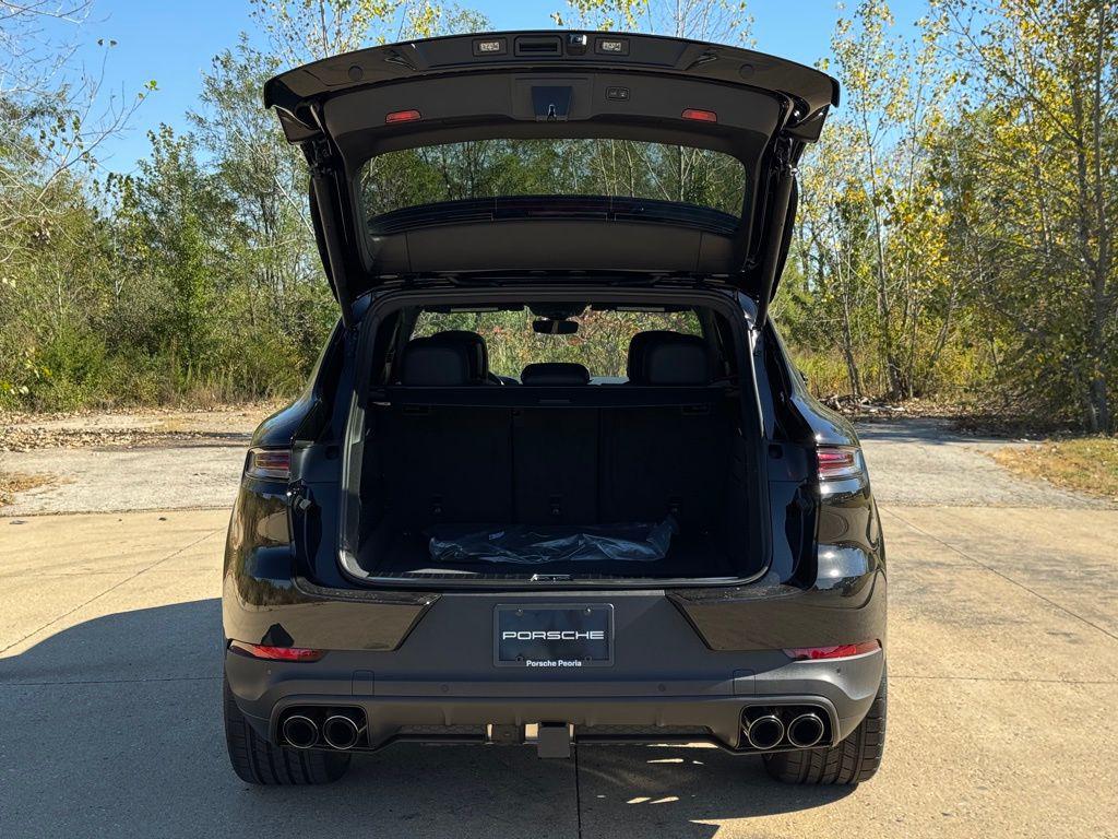 PORSCHE CAYENNE - 8