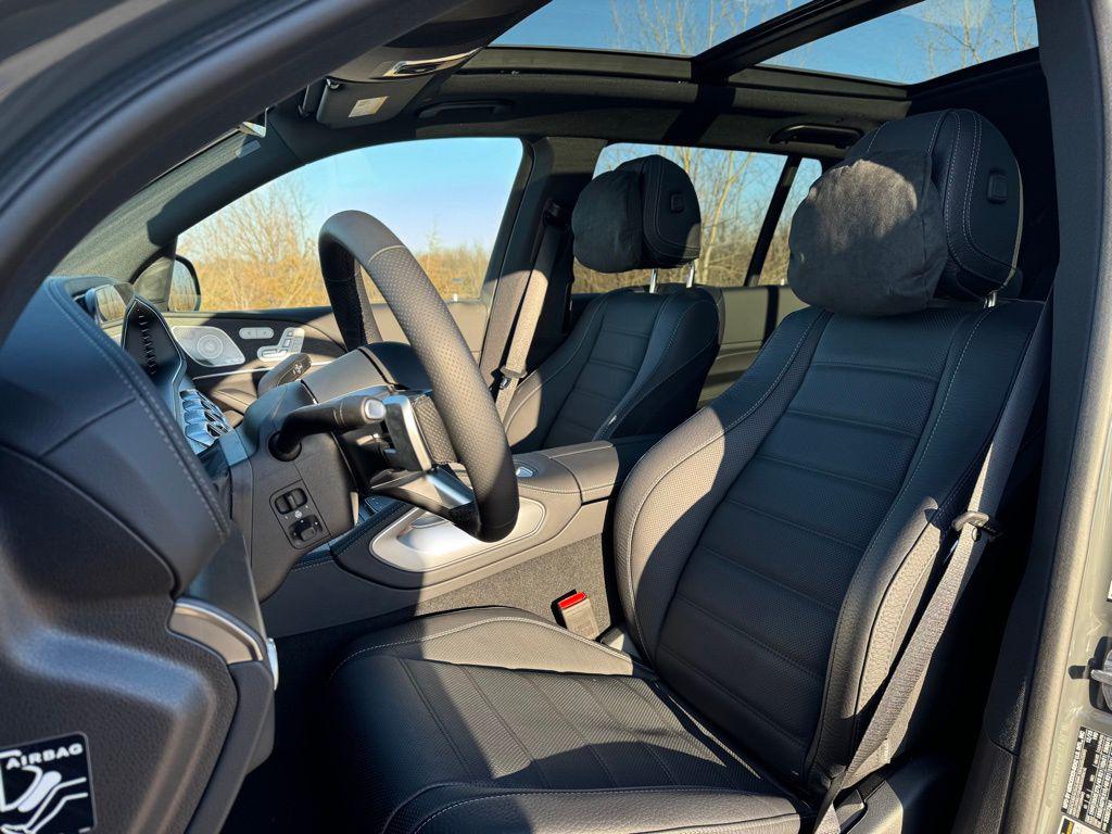 MERCEDES-BENZ GLS - 5