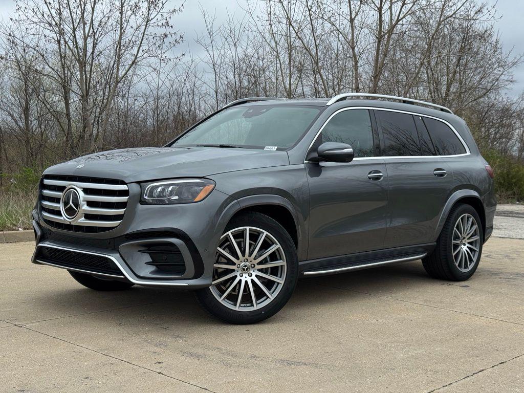 New 2026 Mercedes-Benz GLS 580 4MATIC