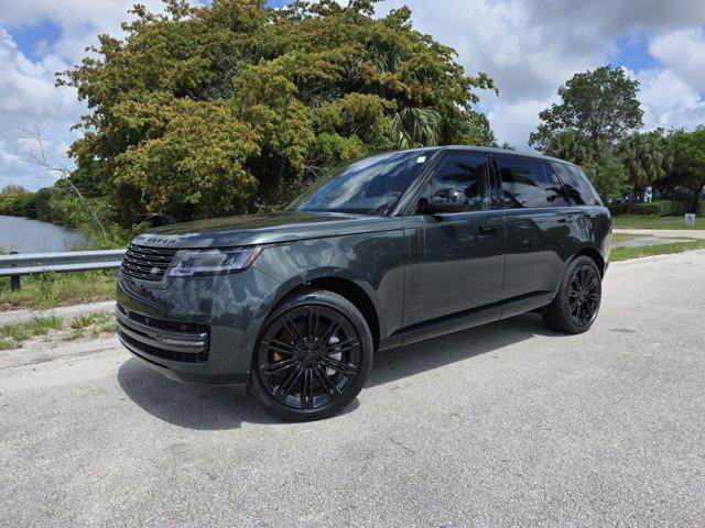 New 2026 Land Rover Range Rover P530 SE 7 Seat