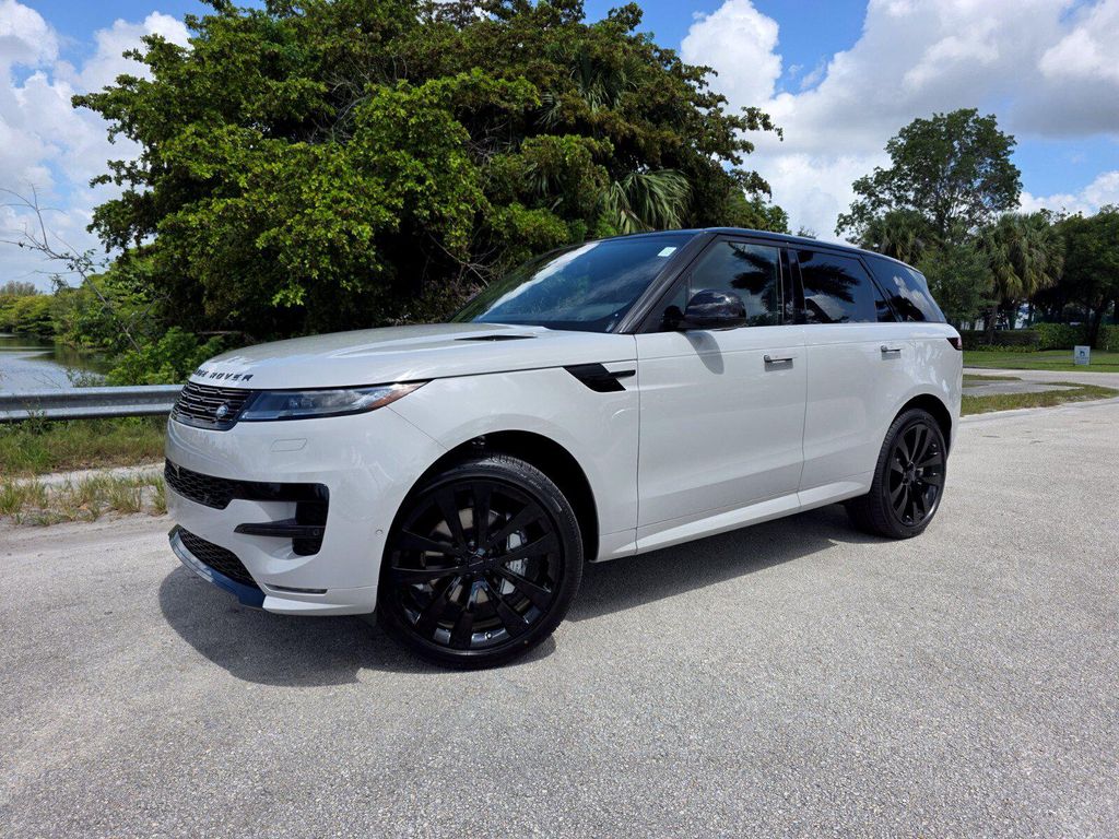 New 2026 Land Rover Range Rover Sport SE