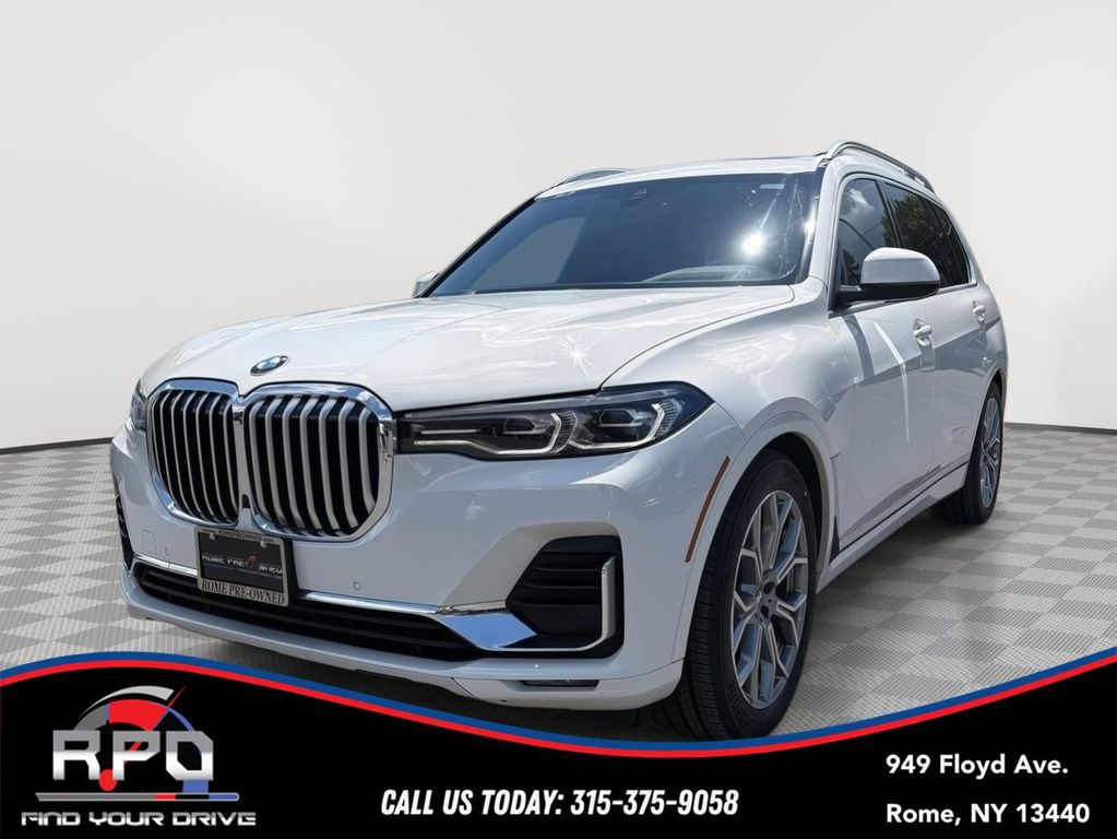 BMW X7 main image