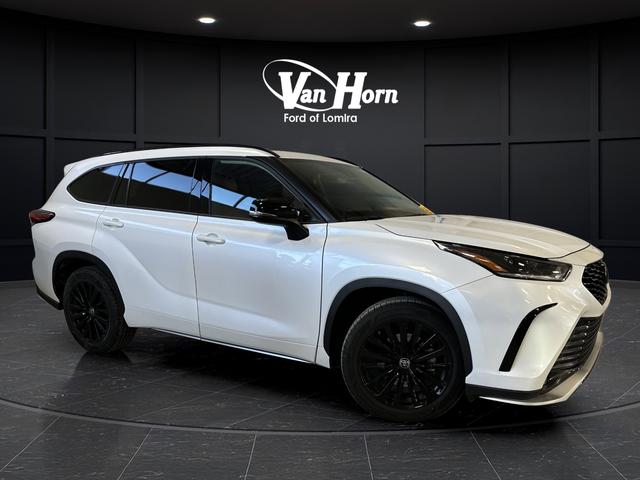 TOYOTA HIGHLANDER - 1