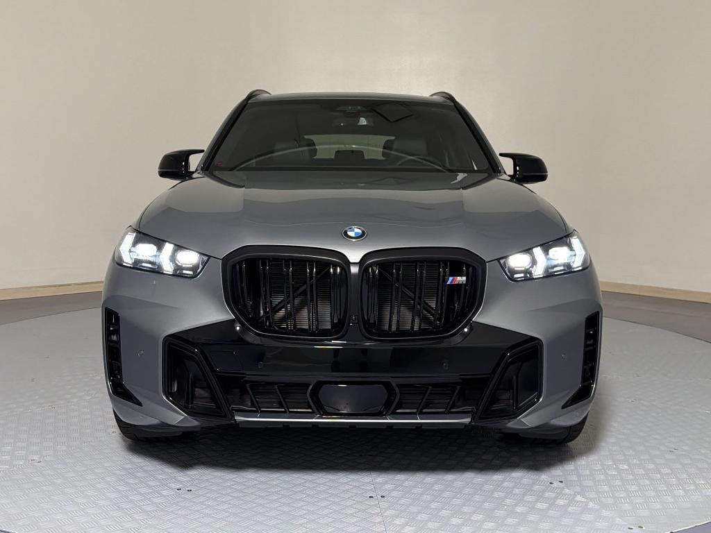 2026 BMW X5 M60I — фото 5