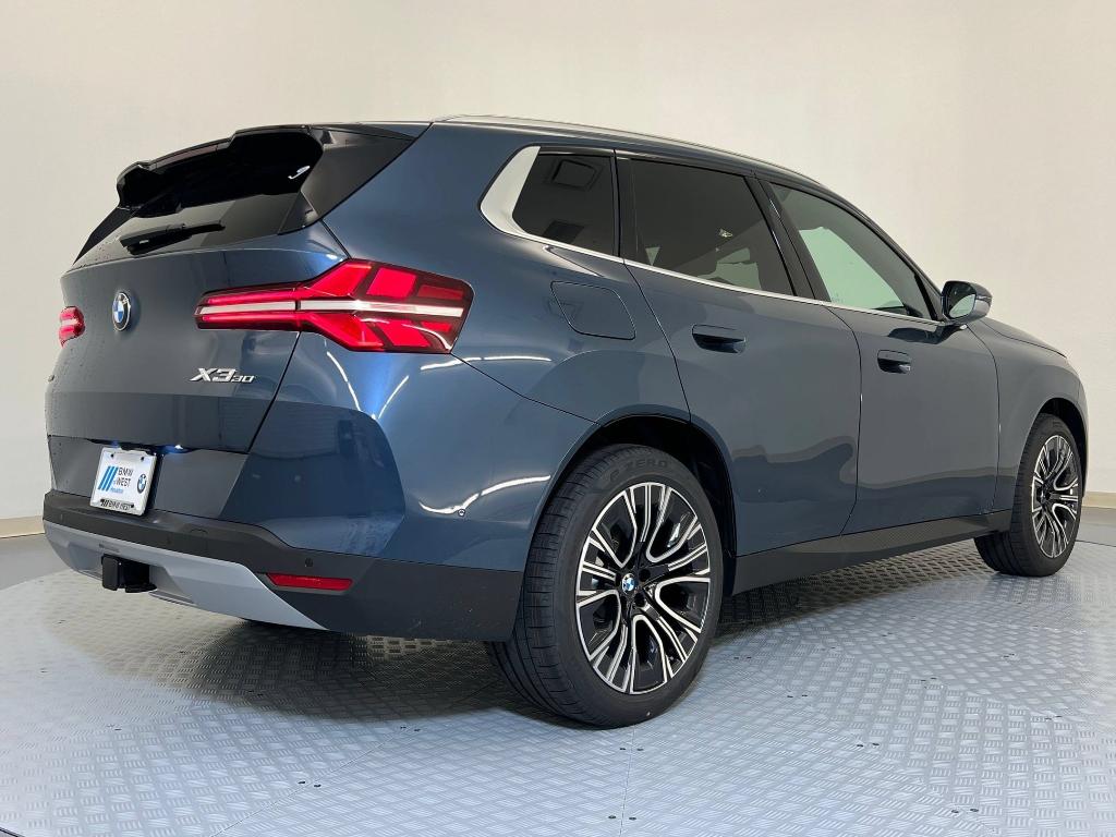 صورة مصغرة 7 لـ 2026 BMW X3 30 XDRIVE