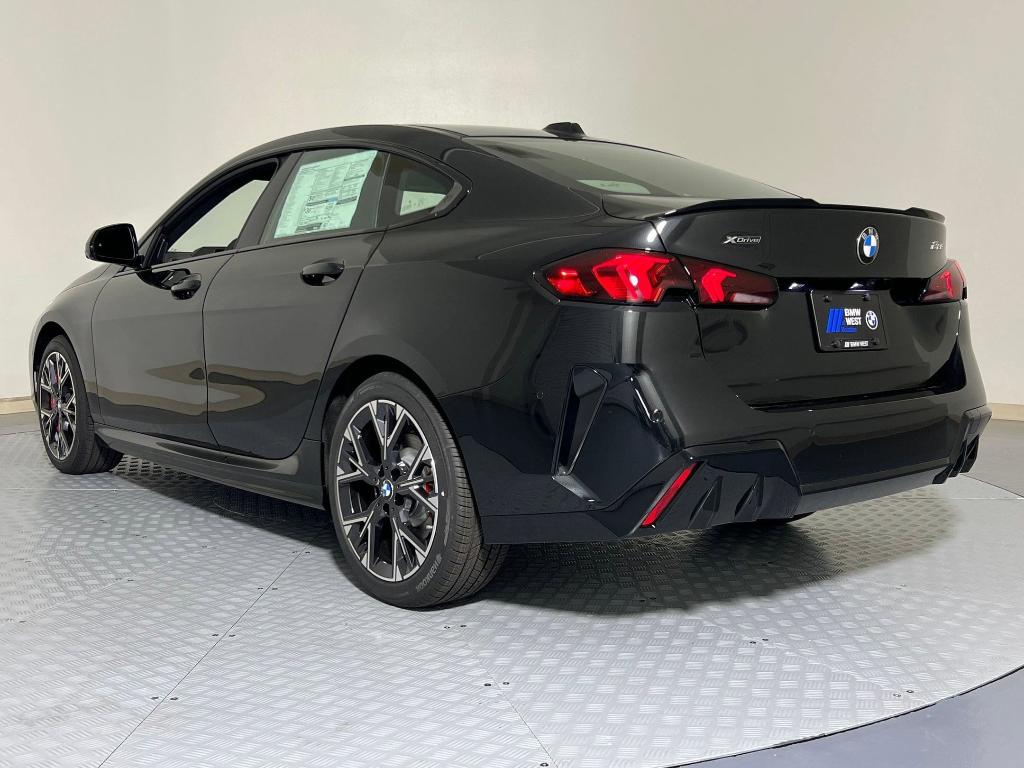 2026 BMW 228 GRAN COUPE XDRIVE — фото 3