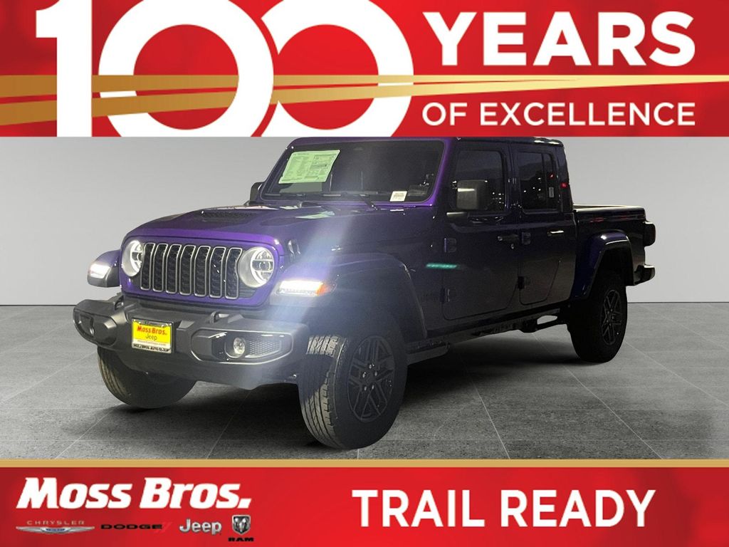New 2026 Jeep Gladiator Sport S