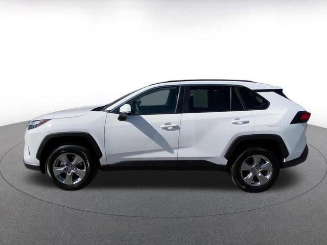 TOYOTA RAV4 - 7