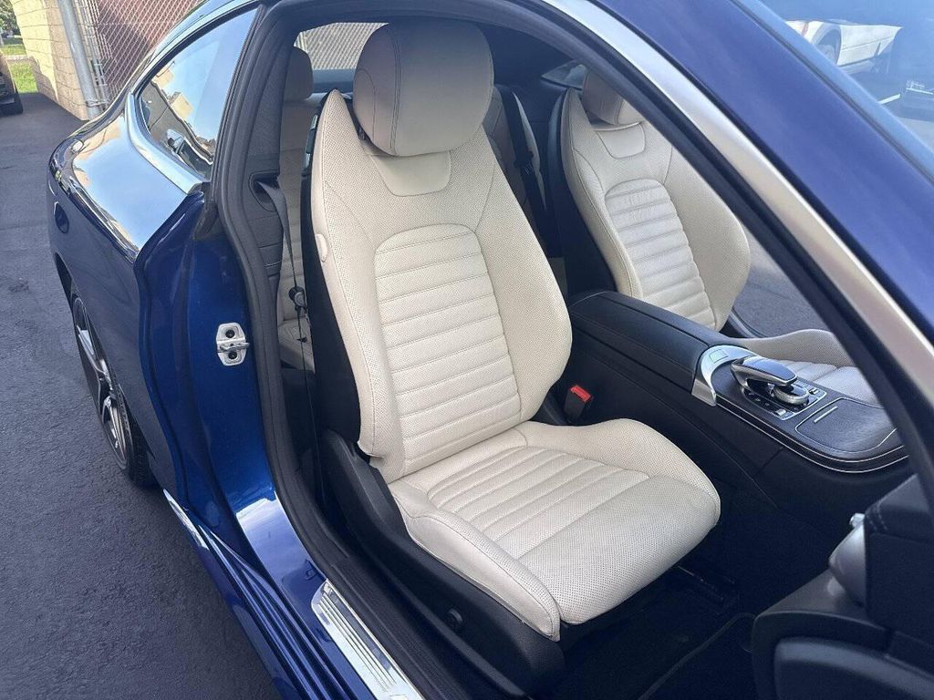 صورة مصغرة 32 لـ 2021 Mercedes-BENZ AMG C 43 4MATIC
