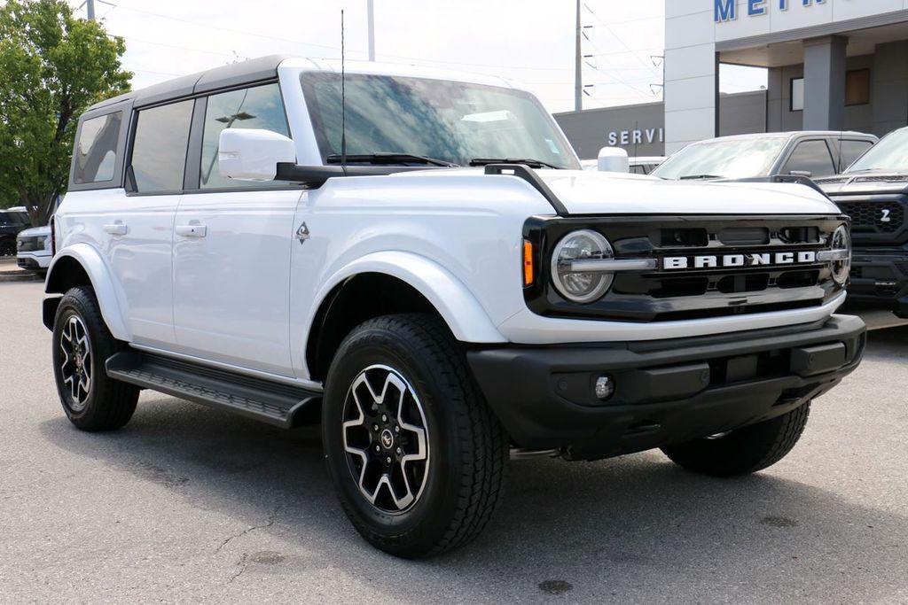 FORD BRONCO - 4