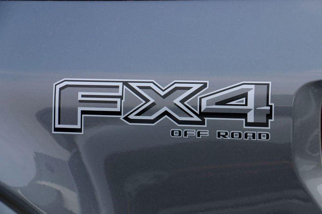 2026 FORD F-150 LARIAT photo 8