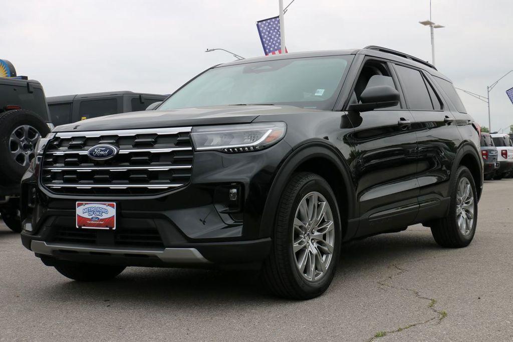 New 2026 Ford Explorer Active
