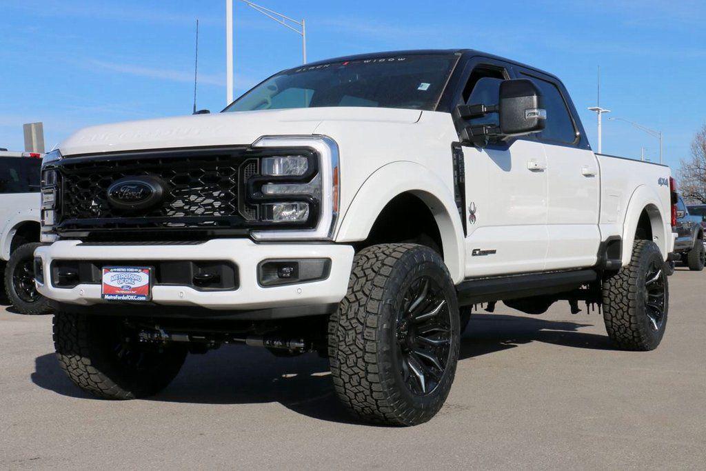 2026 FORD F-250 LARIAT 照片 1