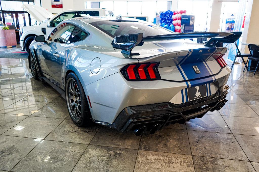 صورة مصغرة 9 لـ 2026 FORD MUSTANG GT PREMIUM