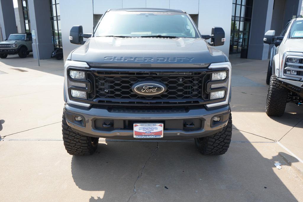 2026 FORD F-250 LARIAT — миниатюра 4