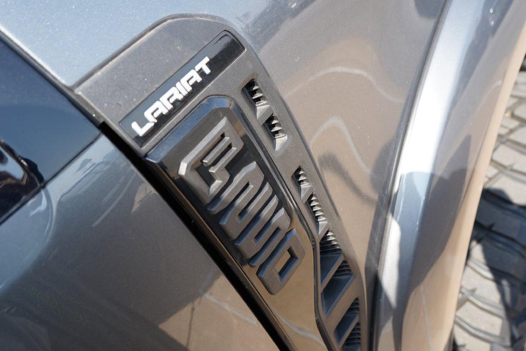 2026 FORD F-250 LARIAT — миниатюра 12