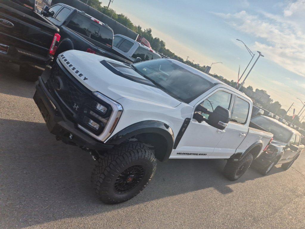 2026 FORD F-250 LARIAT — миниатюра 3
