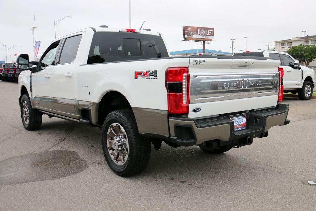 2026 FORD F-250 KING RANCH — фото 7
