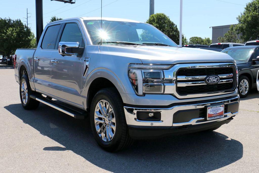 FORD F-150 LARIAT - 4